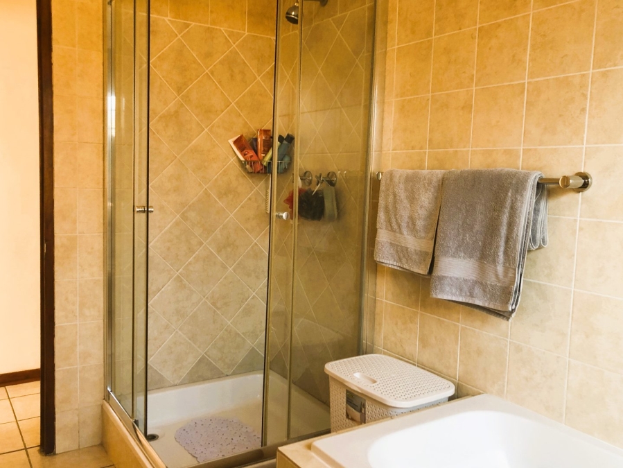 2 Bedroom Property for Sale in Vredenhof Sh Free State